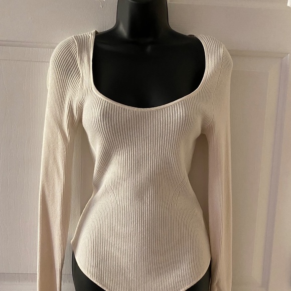 Abercrombie Knit Bodysuit - Picture 2 of 8